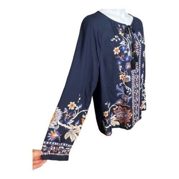 Chico's Navy Blue Floral Print Pullover Tassel Top Peasant Blouse Size 3 (XL,16) - Picture 4 of 12